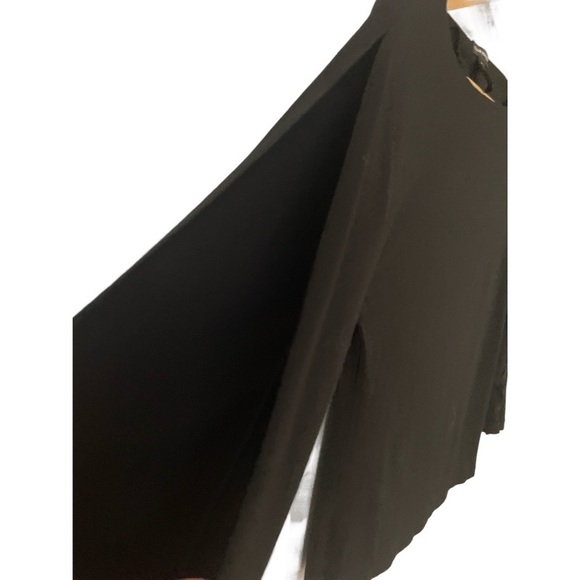 Club Monaco size small, black, long sleeve shirt - Picture 3 of 3